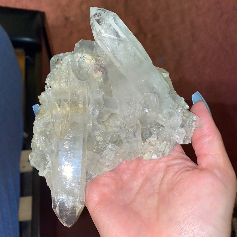 CLEAR QUARTZ cluster😻😻🤩🤩